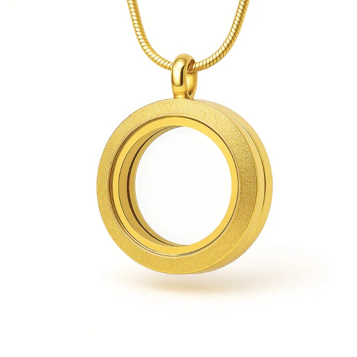 Medalhão Dourada Jateado Grande + Fio Dourado