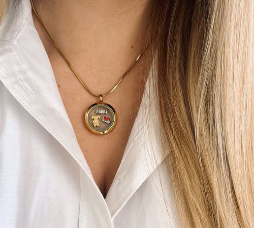 Medalhão Dourado Liso Pequeno + Fio Dourado