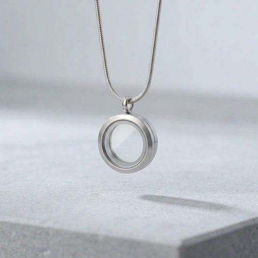 Medallón Plata Liso Pequeño + Cadena Plata