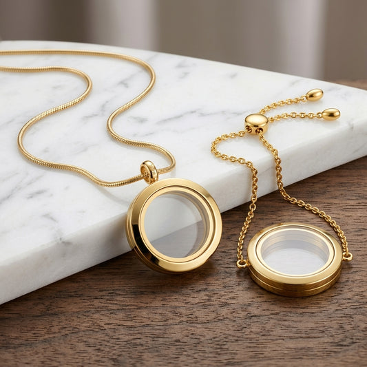 COMBO - Medalhão Pequeno Dourado + Pulseira Dourada
